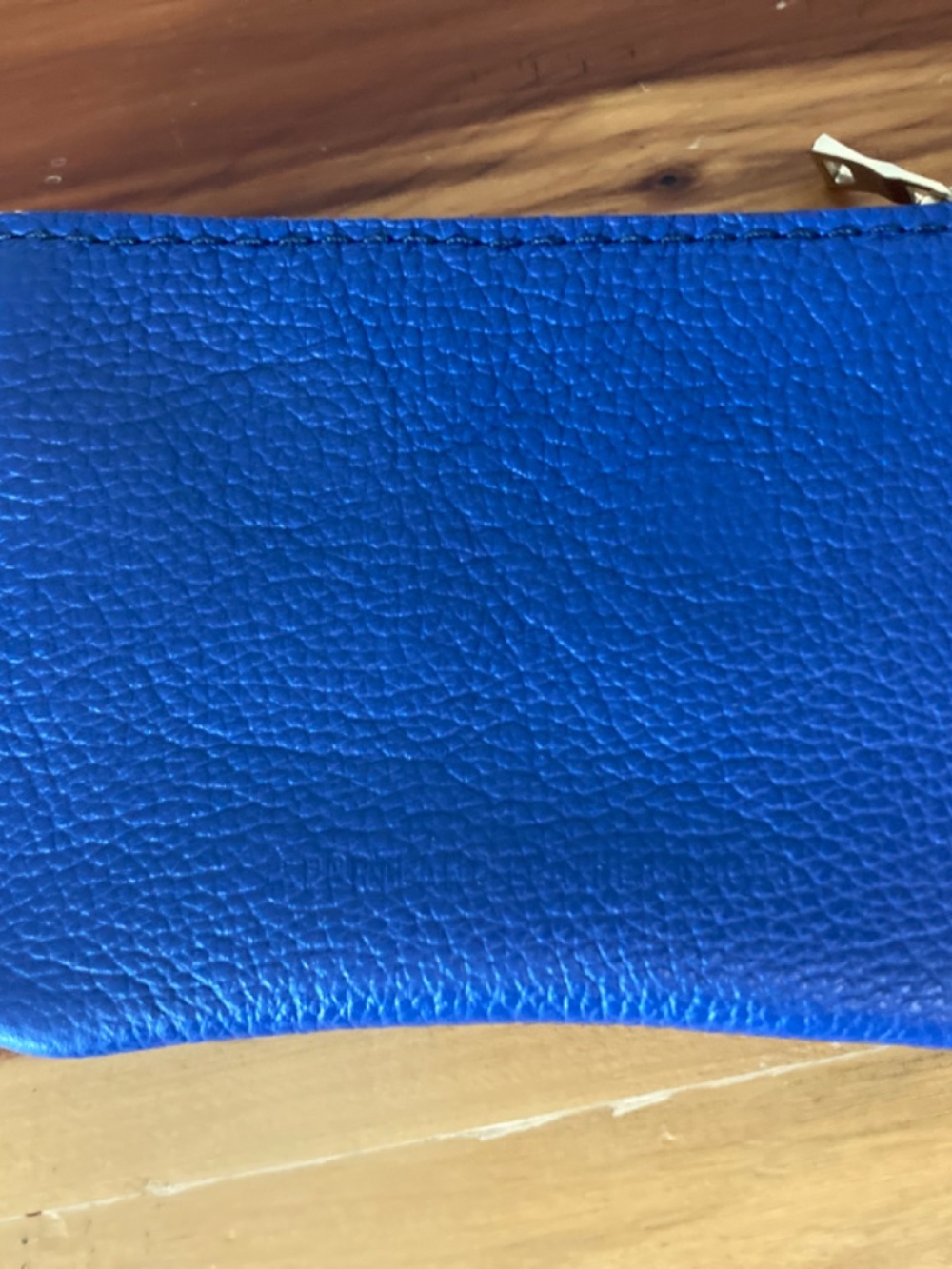 NEW "Almost Perfect" Portland Leather Goods 5.5x3.5 Blue Zippered Pouch - Picture 2 of 2